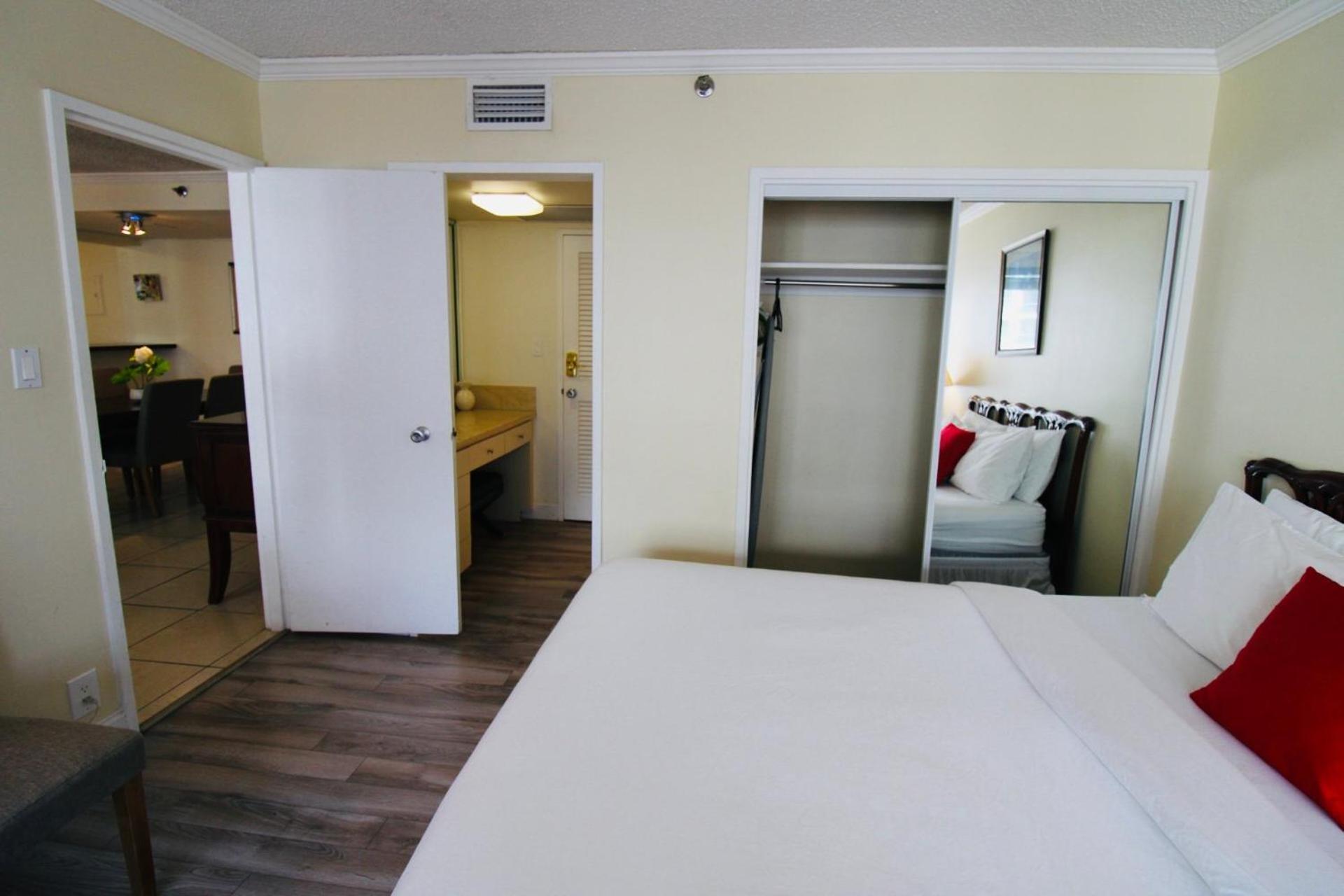 Alexander 1211 Beachfront Condo With Direct Beach Access, 2 Pools, Sauna, Gym Miami Beach Exterior photo
